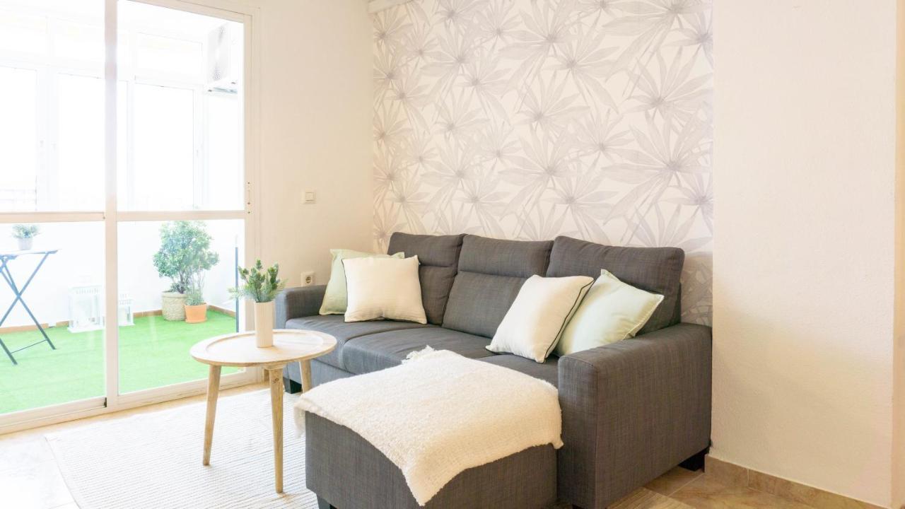 Carvajal Apartment Parking Malaga بينالماذينا المظهر الخارجي الصورة