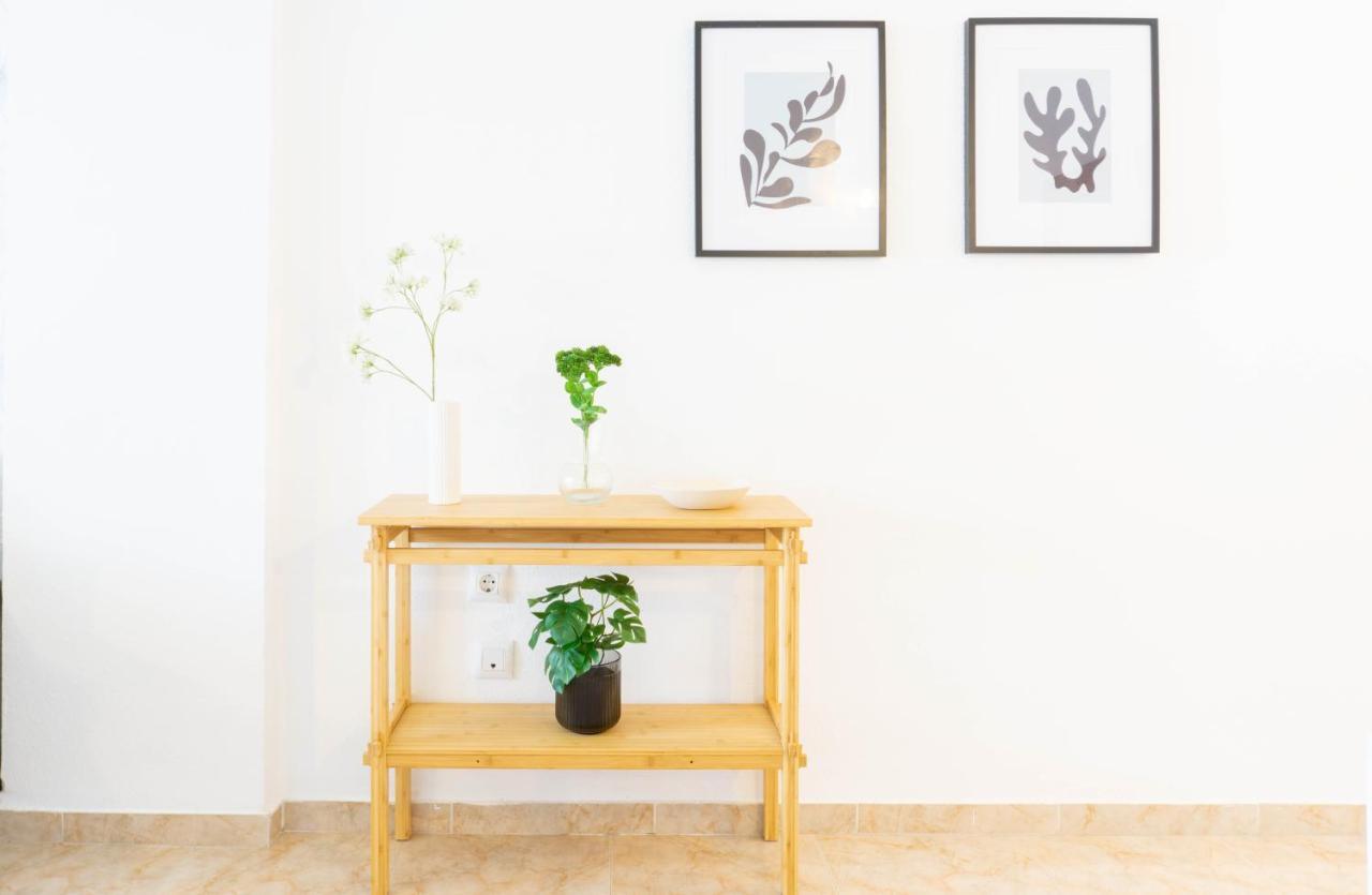 Carvajal Apartment Parking Malaga بينالماذينا المظهر الخارجي الصورة